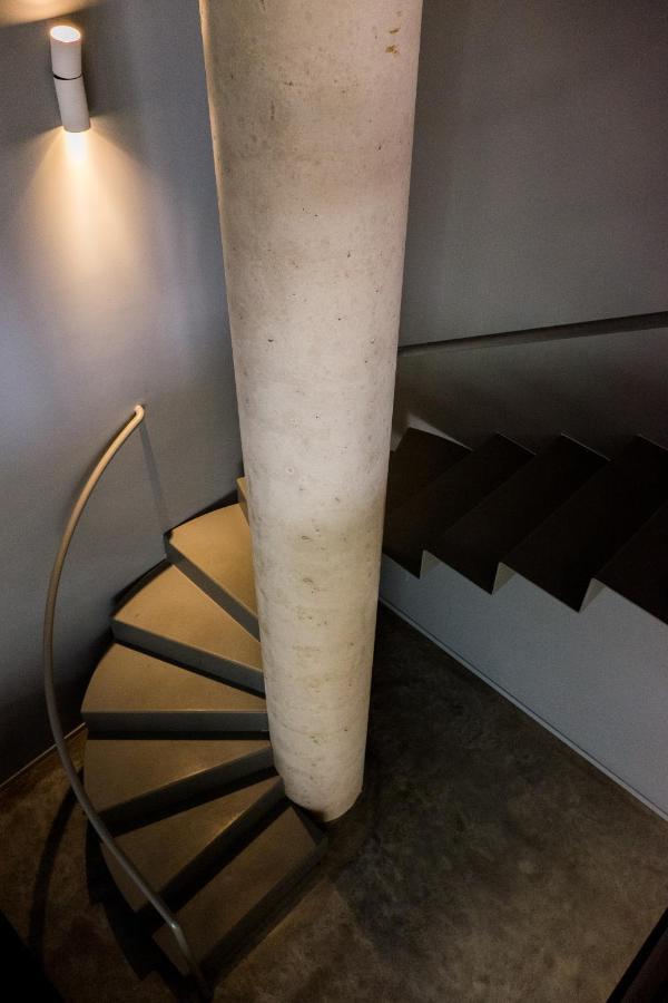 Grey Loft Apartment Polignano a Mare Bagian luar foto